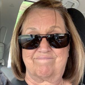 Meet your Posher, Christene